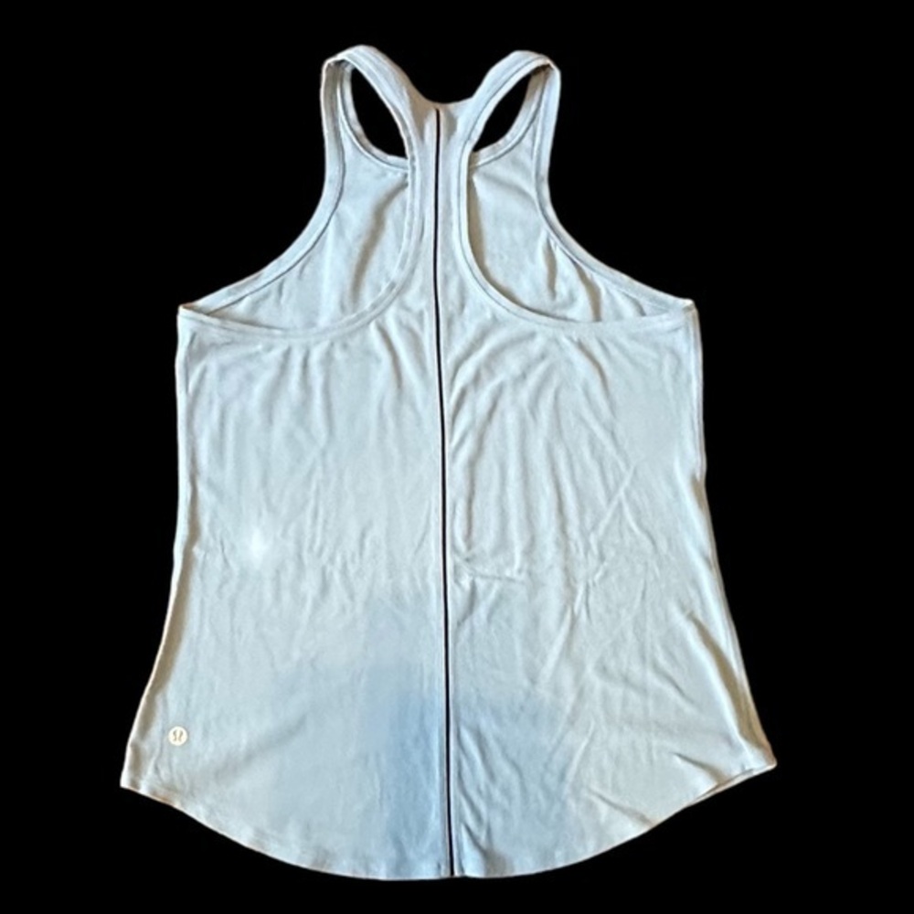 Lululemon high neck racerback tank Pit to pit - 16 3/4
Length - 25 1/2 - Gray